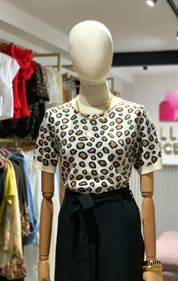 Blusa tipo Sueter Animal Print