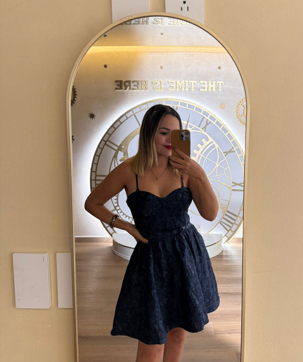 Vestido corto de tirantes y cinturon/Azul Hielo